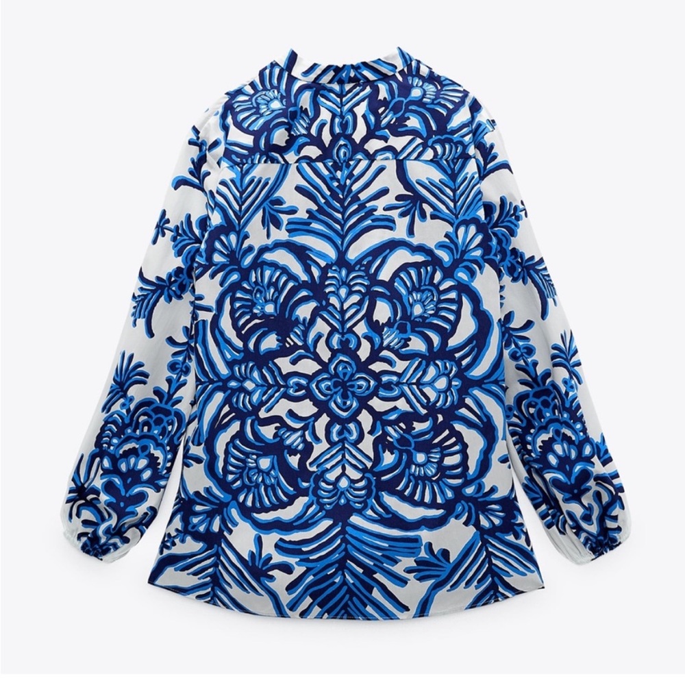 Zara Blue and White Graphic Blouse with Mandarin Collar Size Large - Picture 2 of 8